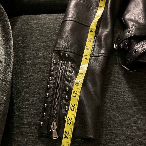GUC Size M Bollrllr Black Embroidered Studded Leather Street Riding PU Jacket - Picture 10 of 16